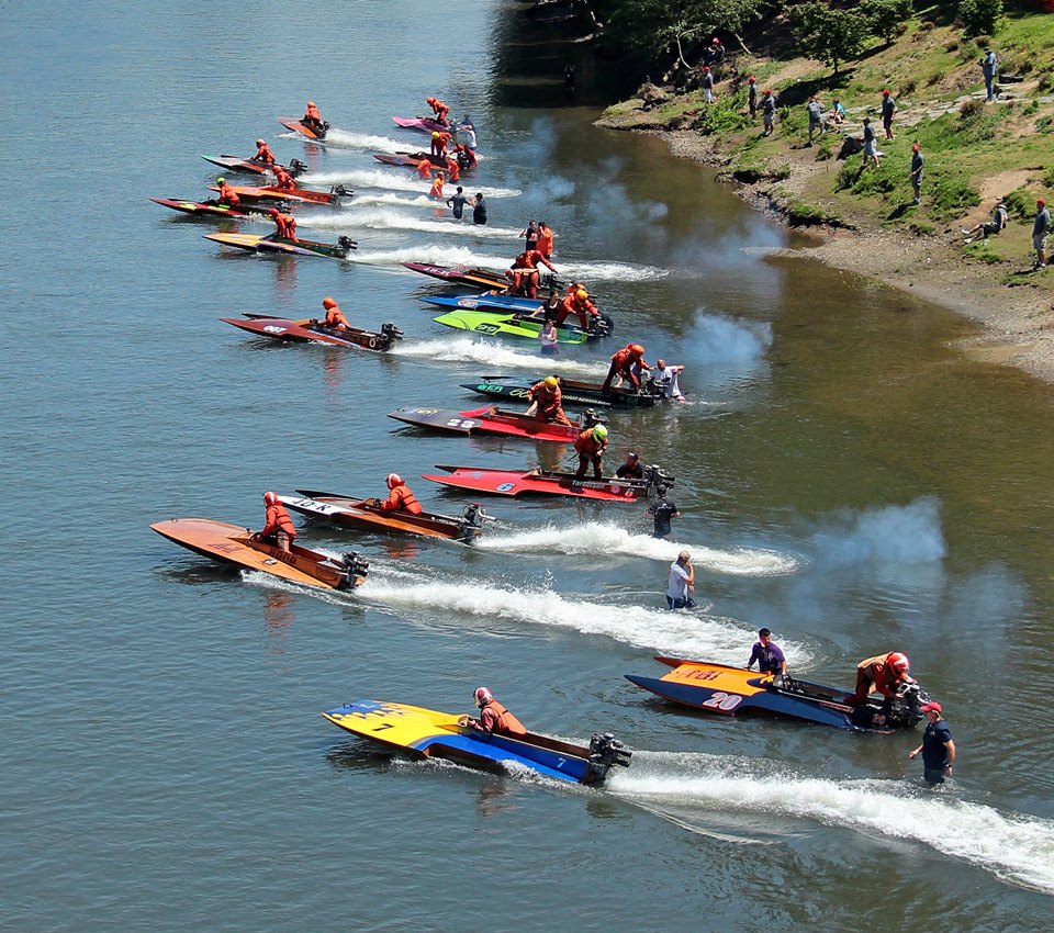 McGINNIS FLIES TO 'BOATNIK' WIN ON THE ROGUE RIVER Tablerock Sports