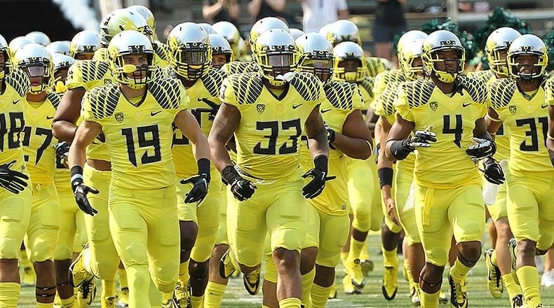 2015_Oregon_uniforms_team_12